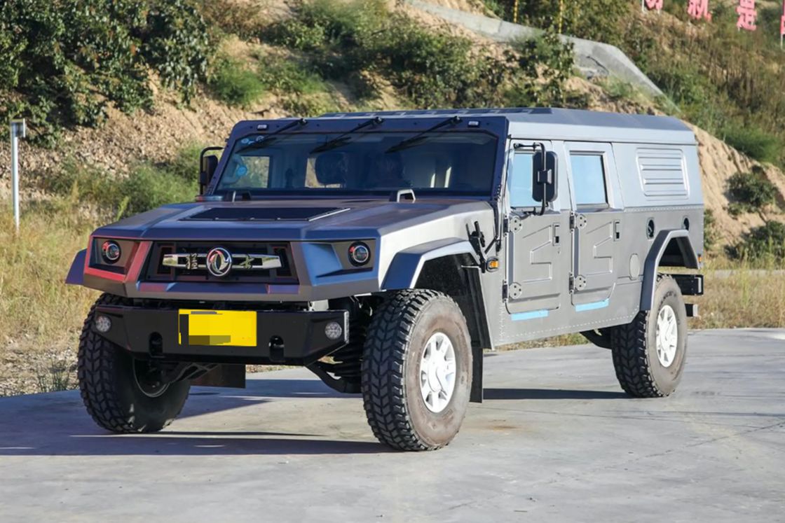 Ne manquez pas le fourgon à toit bas Dongfeng Mengshi Nixingzhe 500 4.0T V8 Diesel 2022