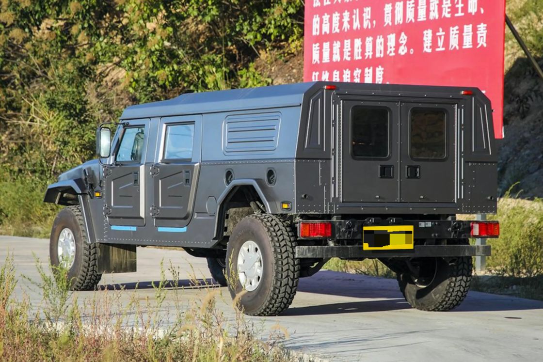 Ne manquez pas le fourgon à toit bas Dongfeng Mengshi Nixingzhe 500 4.0T V8 Diesel 2022