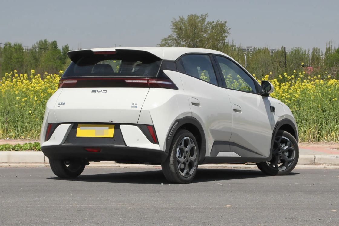 Nouvelle petite voiture BYD Seagull abordable 2025  Électrique 2RM  Pour l'exportation, usage familial