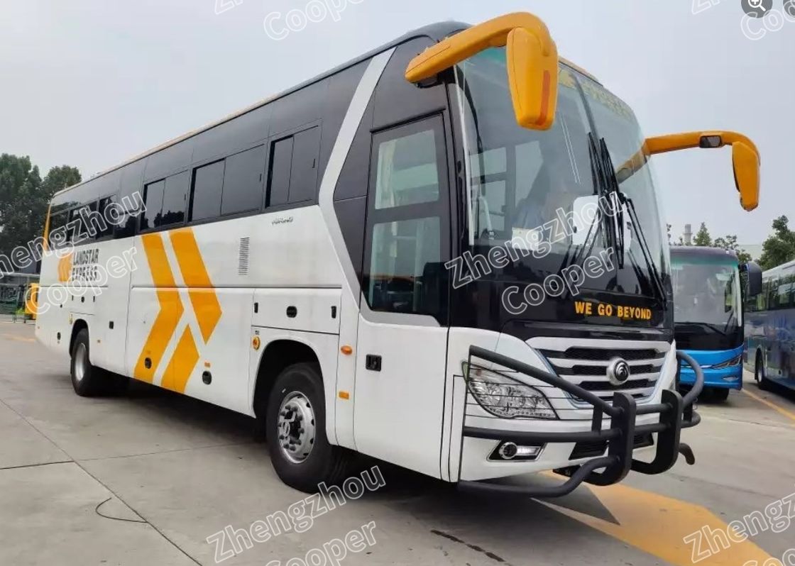 ZK6120D Yutong Marque Nouveau Bus de Voyage 2025 67 Sièges Configuration 2+3 Moteur Cummins Deux Portes Passagers et 1 Porte Conducteur Bus de Luxe à Conduite à Droite