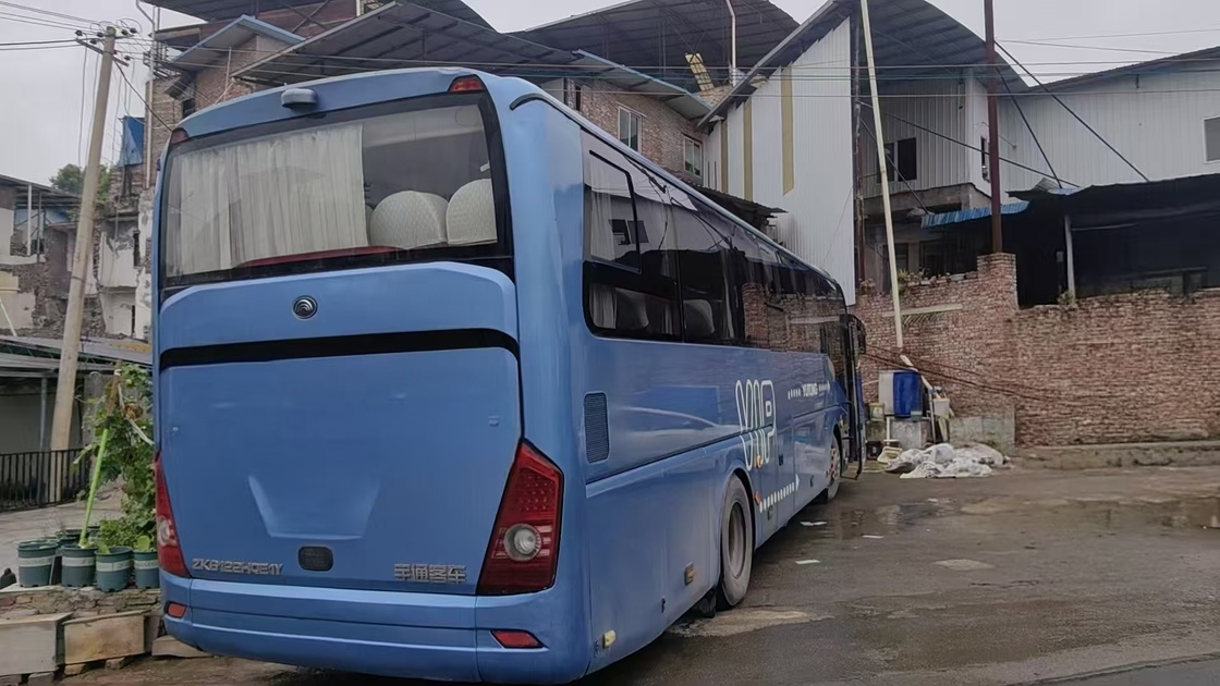55 Seats 2020 Year Used Yutong Bus ZK6122 Diesel Engine RHD LHD Driver Steering Luxury Bus
