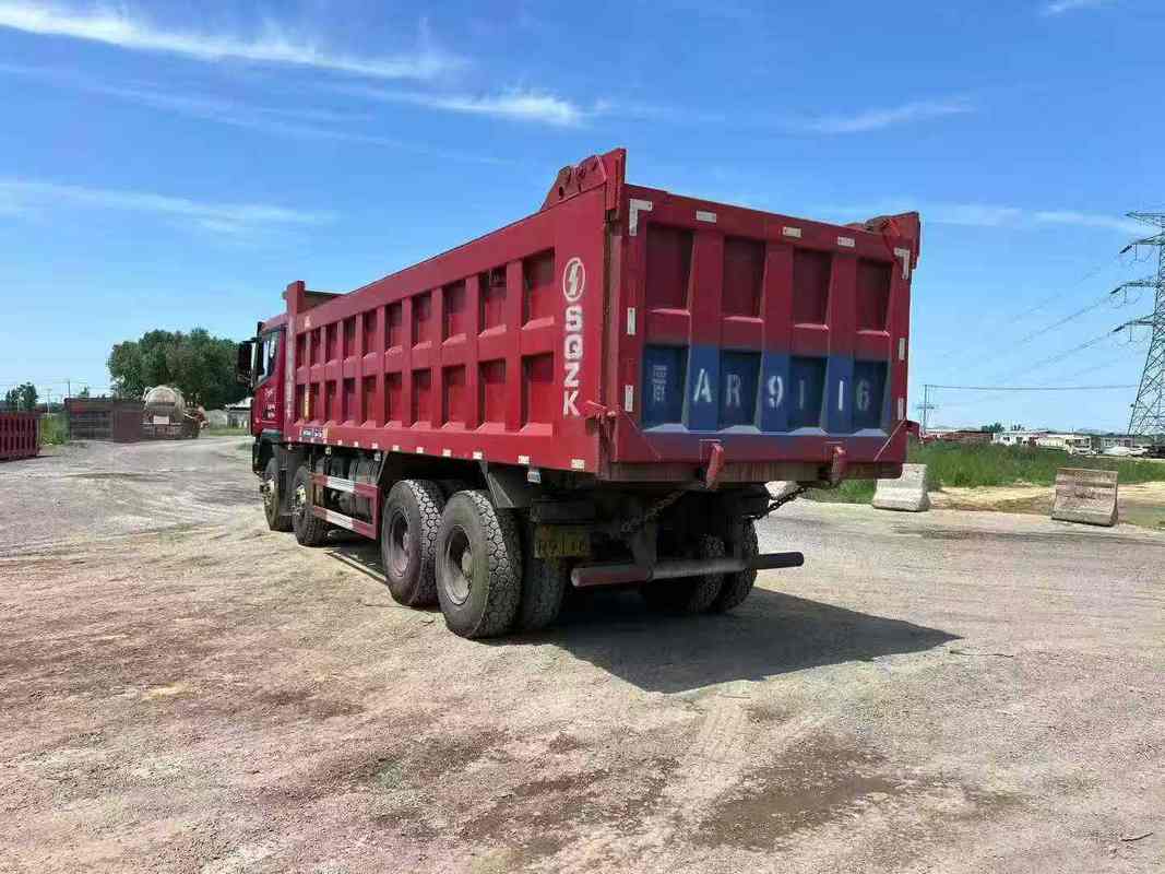 8x4 Used Tipper Dump Truck Shacman X3000 Weichai 500hp Dumper Camion Volquete Volteo Rhd/Lhd