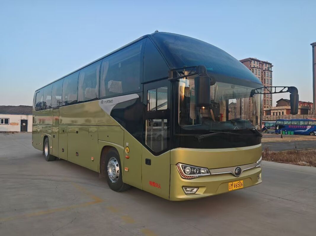 Autobus de deuxième main Yu-tong ZK6128 Yuchai 50 sièges 2021 Transport de luxe avec climatisation