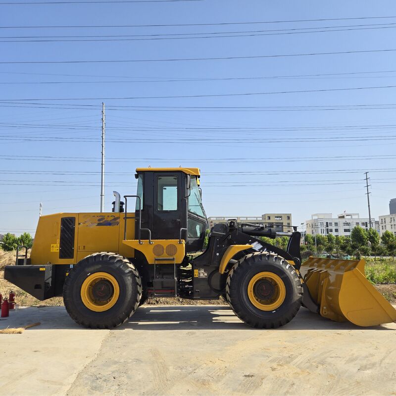 Excellent Condition Used Chinese brand loader 5 tons in excellent condition  load capacity  rated power 162 kW for construction