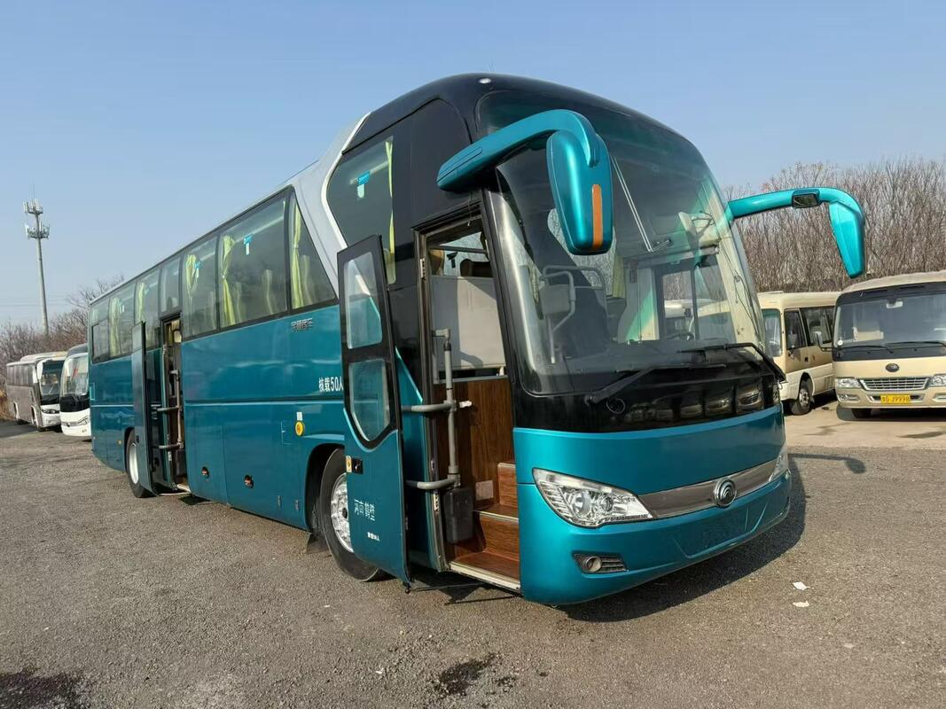 Autobus d'occasion Yutong Zk6122 Weichai 375 chevaux Printemps 50 sièges transport de luxe avec climatisation