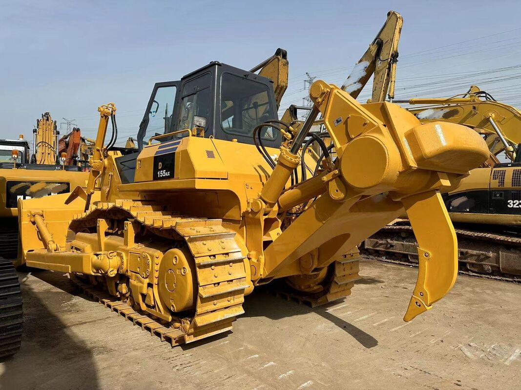 Nouveau arrivé Bulldozer à traction de marque chinoise d'occasion Capacité de seau 5 tonnes En excellent état Puissance nominale 305 KW 14,07 L Pour la construction En excellent état