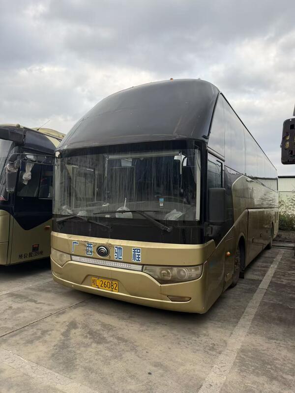 Promotion Bus Yutong Zk6122 Weichai 375cv Euro 5 Suspension Pneumatique 49 Sièges Luxe Transport avec Climatisation pour Navette ou Longue Distance