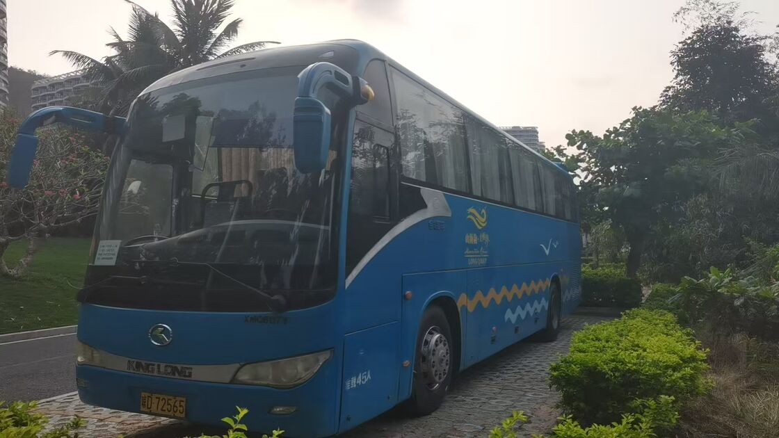 Autobus d'occasion Yutong XMQ6117 Yuchai Euro 5 Ressort à lames 45 places Lux Transport avec climatisation pour navette ou longue distance