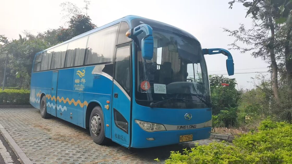 Autobus d'occasion Yutong XMQ6117 Yuchai Euro 5 Ressort à lames 45 places Lux Transport avec climatisation pour navette ou longue distance