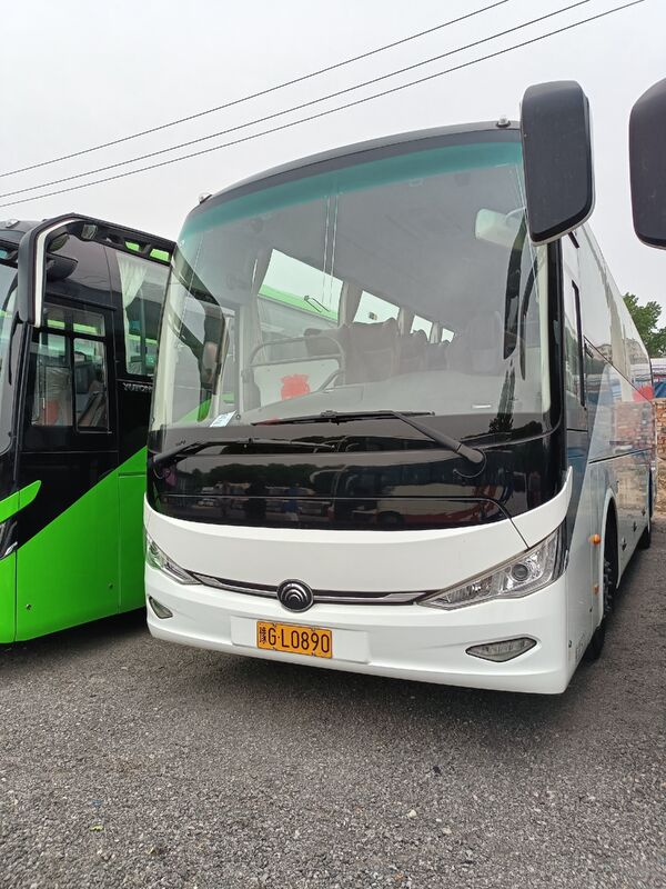 Autobus d'occasion Yu-tong ZK6117 Yuchai Euro 6 Leaf Printemps 50 sièges 2023 Année Lux Transport avec climatisation Pour navette ou longue distance