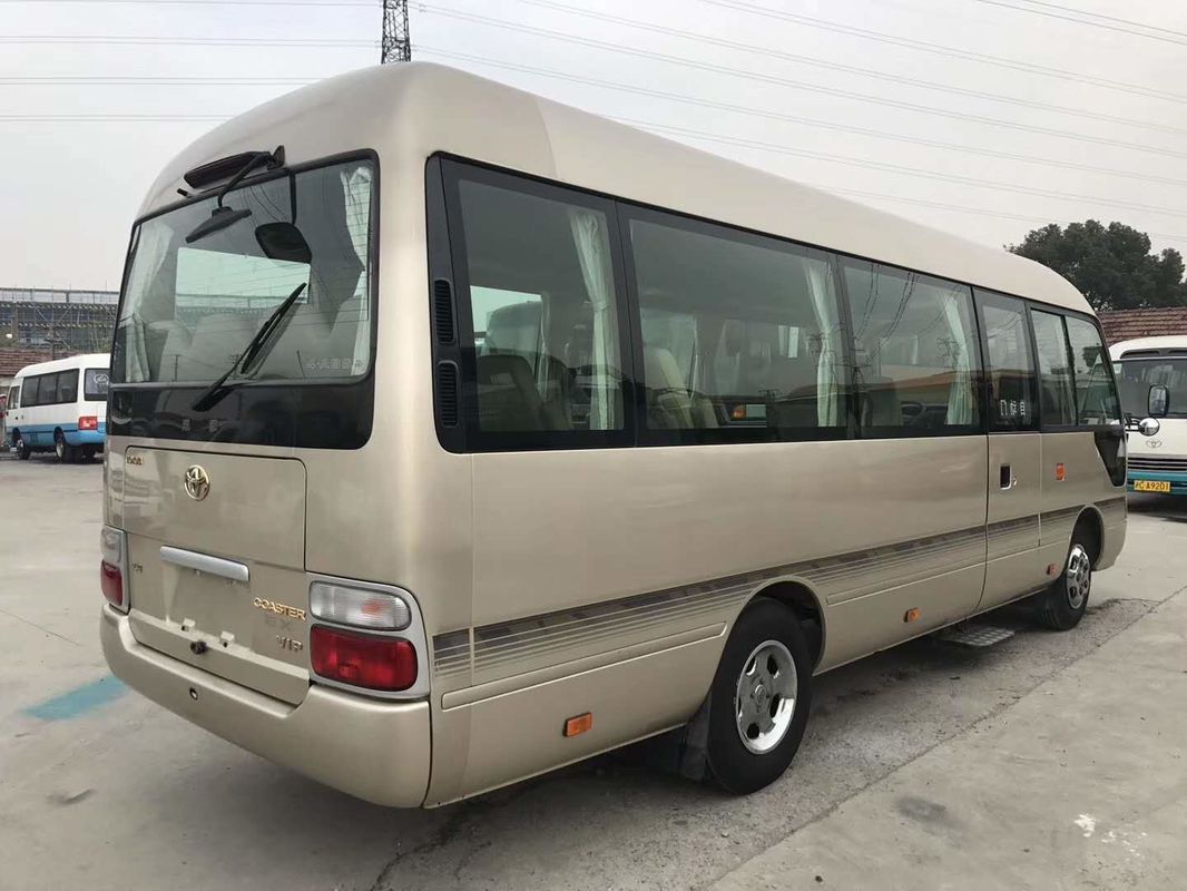 Nouvel autobus utilisé de caboteur de huit pour cent marque de Toyota de 2011 ans avec 13 sièges