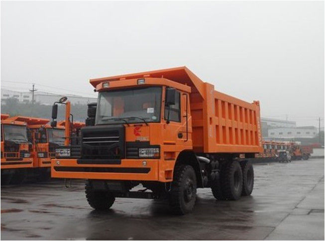 Dongfeng a utilisé le camion à benne basculante 2013 norme d'émission faite par an de l'euro 3 pour le mien