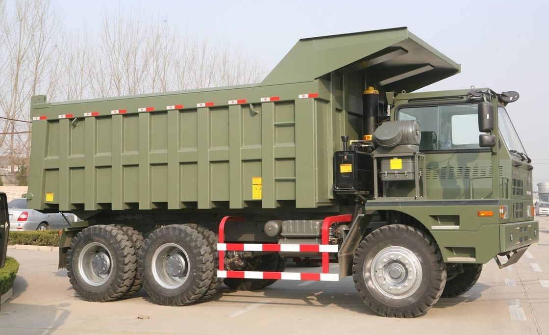 Dongfeng a utilisé le camion à benne basculante 2013 norme d'émission faite par an de l'euro 3 pour le mien