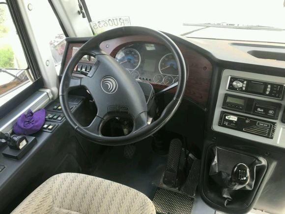 Le diesel de LHD modèle l'école Van, petits autobus scolaires utilisés d'occasion avec 37 sièges