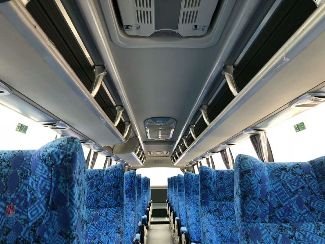 Le plus haut autobus 39 d'entraîneur utilisé par nouveau venu actuel pose la couche diesel du bleu A un demi bon couru par Wechai