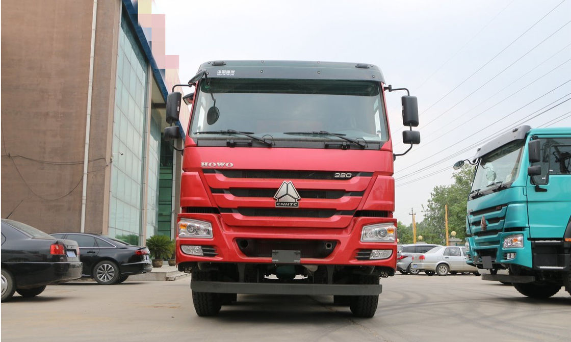 HOWO 371HP 8 x 4 a utilisé le camion à benne basculante, camions- résistants d'occasion