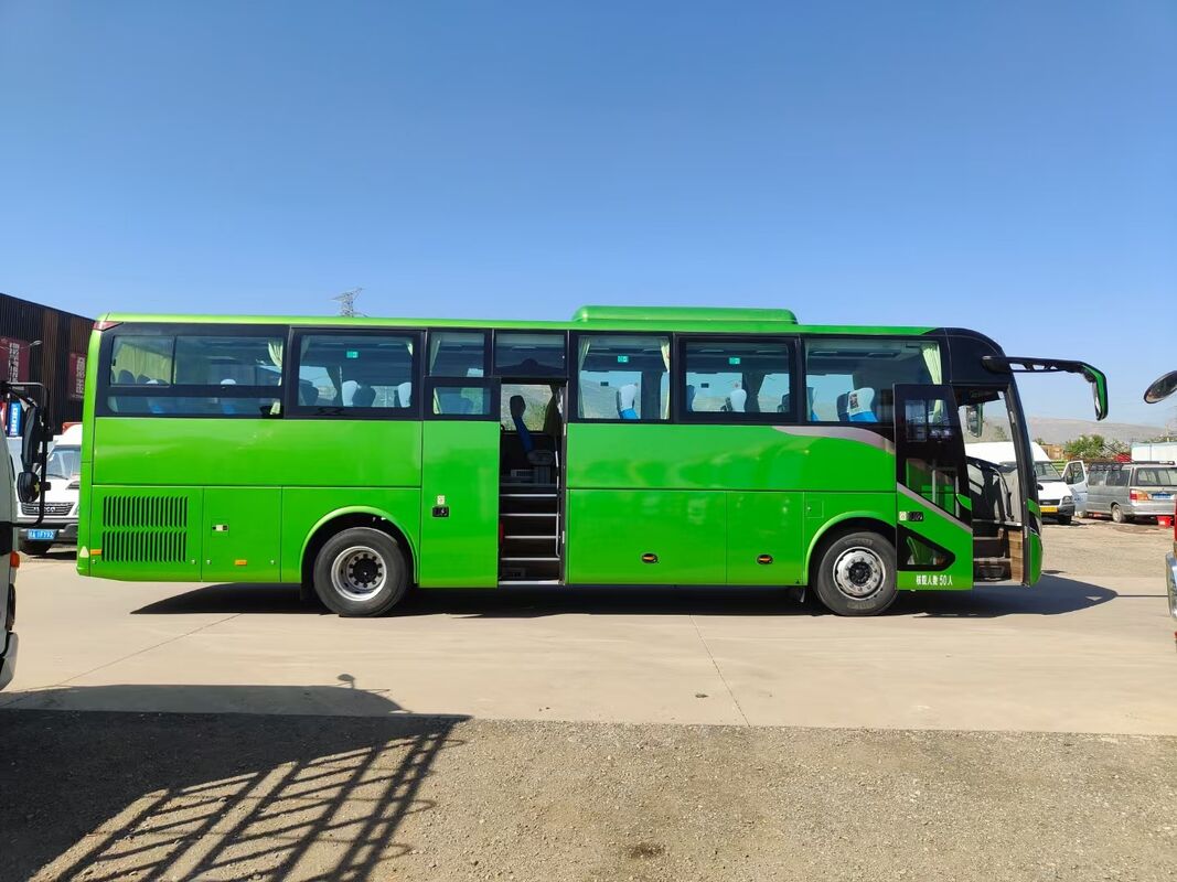 Autobus Yutong ZK6117 d'occasion avec moteur diesel Weichai, double porte, 50 sièges, autocar de luxe LHD à vendre