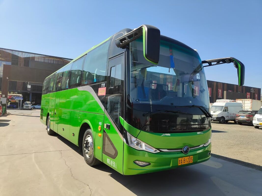 Autobus Yutong ZK6117 d'occasion avec moteur diesel Weichai, double porte, 50 sièges, autocar de luxe LHD à vendre