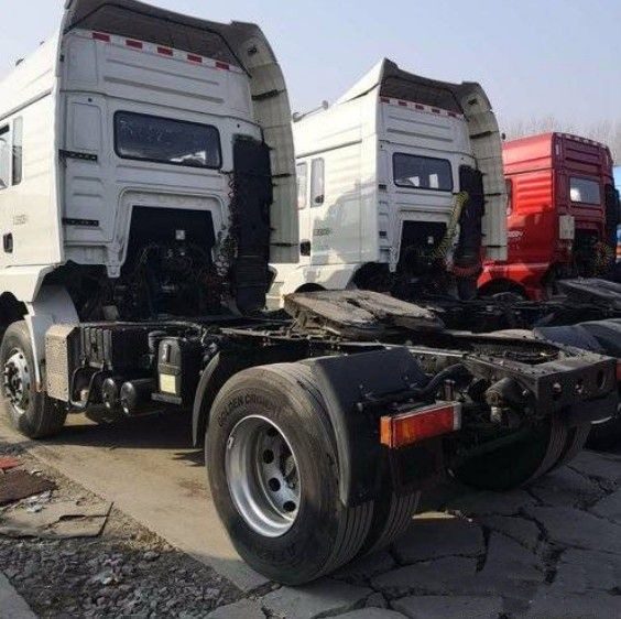 La marque blanche de Shacman a employé le diesel manuel de l'euro V des remorques de tracteur 350hp 2017 ans