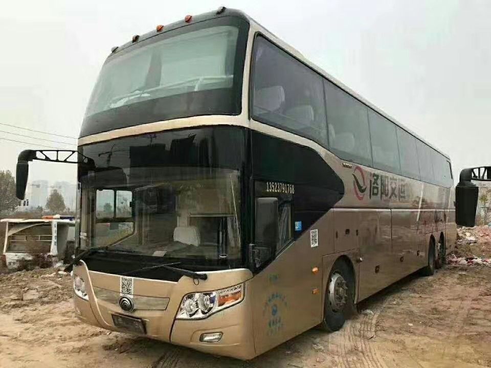 autobus de luxe utilisé diesel de cars utilisé par sièges commerciaux de l'autobus 60-70 de 14m Yutong ZK6147
