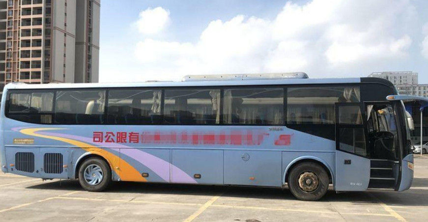 ZK6127 Yutong a employé la marque de Yutong utilisée par sièges d'autobus de passager/66 autobus de luxe