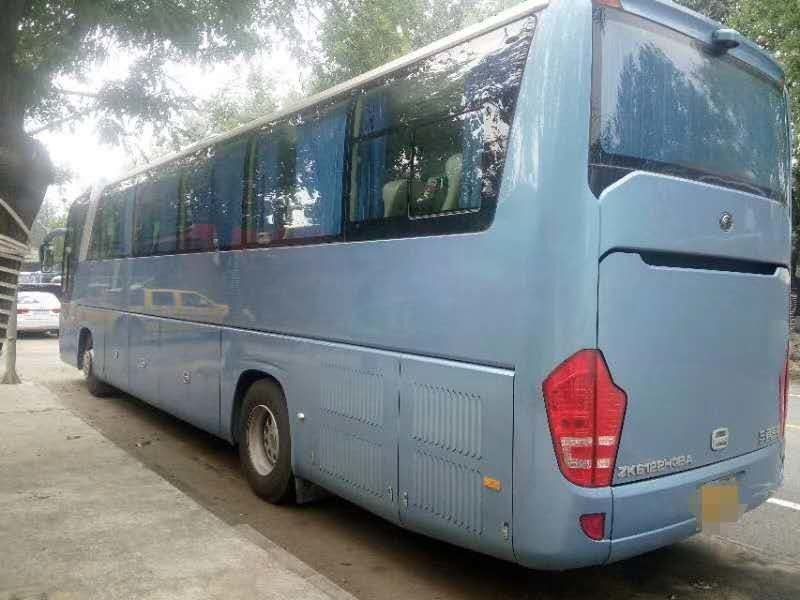 Autobus diesel d'entraîneur de Zk 6122 55 Seater d'autobus de touristes d'occasion de Yutong avec la vidéo à C.A.