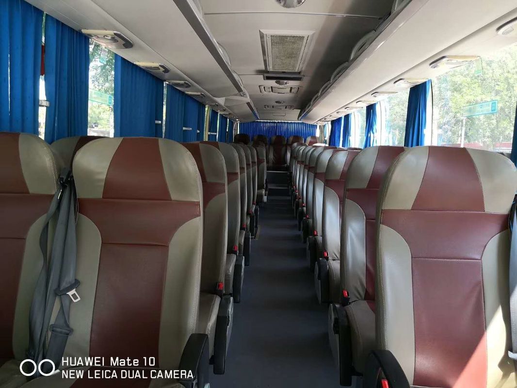 Autobus diesel d'entraîneur de Zk 6122 55 Seater d'autobus de touristes d'occasion de Yutong avec la vidéo à C.A.