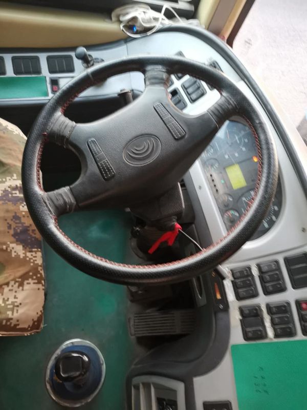 La commande de main gauche a utilisé des autobus de Yutong/autobus d'entraîneur utilisé 2011 par ans pour l'entreprise de transport