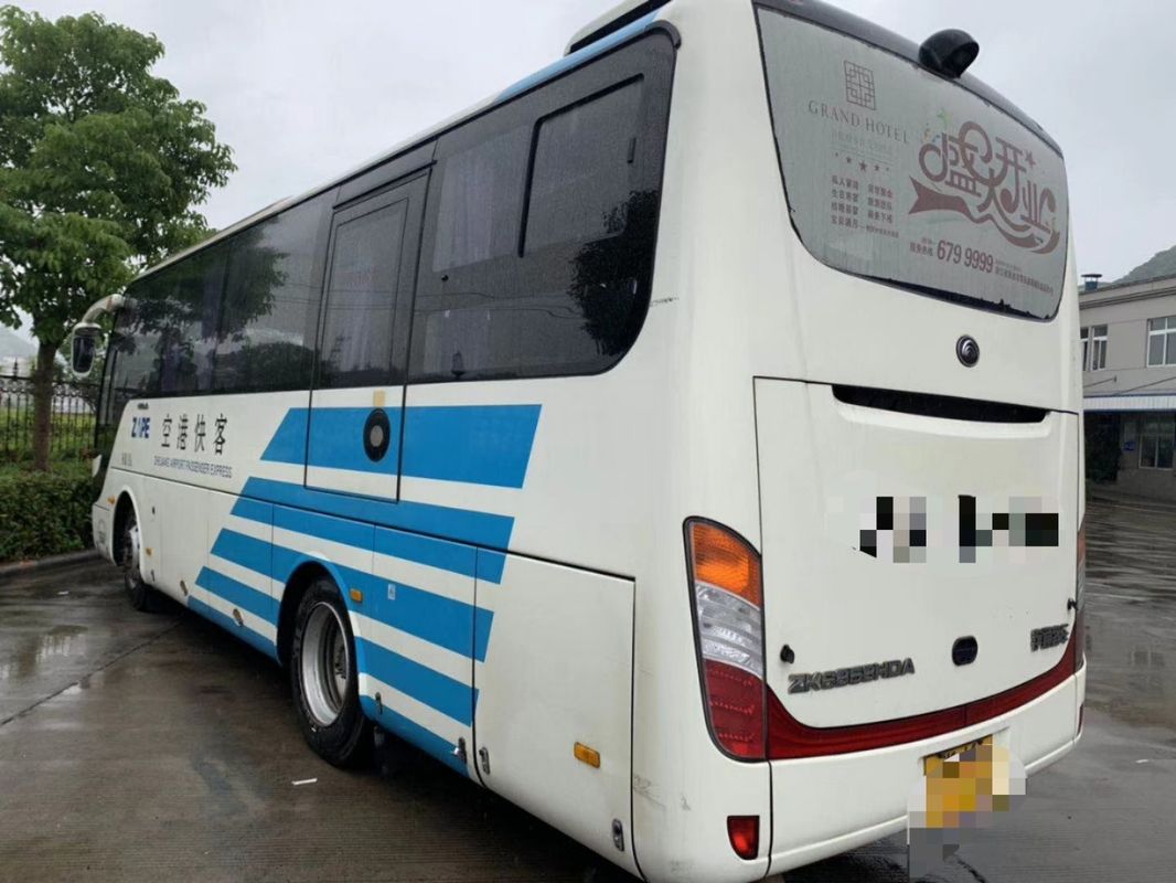 Autobus de ville de Yutong de la série ZK6858, main gauche diesel d'autobus de Seater du blanc 19 orientant 2015 ans