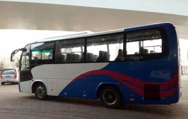33 sièges ont utilisé un plus haut entraîneur de passager de moteur de la marque YC de bus touristique Bus