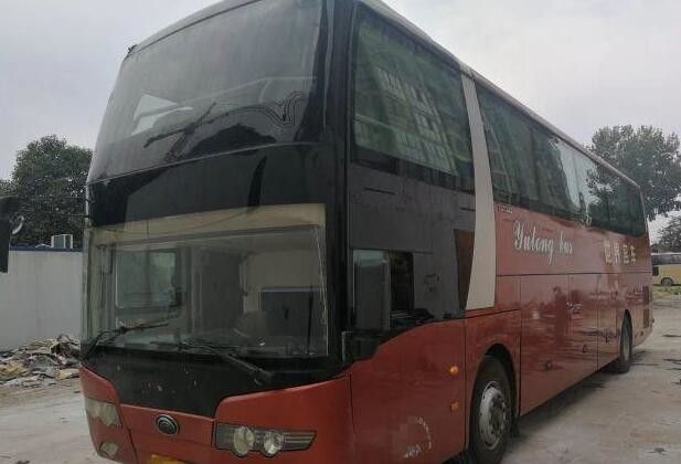 2013 ans ont employé des sièges de l'autobus 57 de modèle des autobus Zk6125 de Yutong avec l'airbag/toilette sûrs