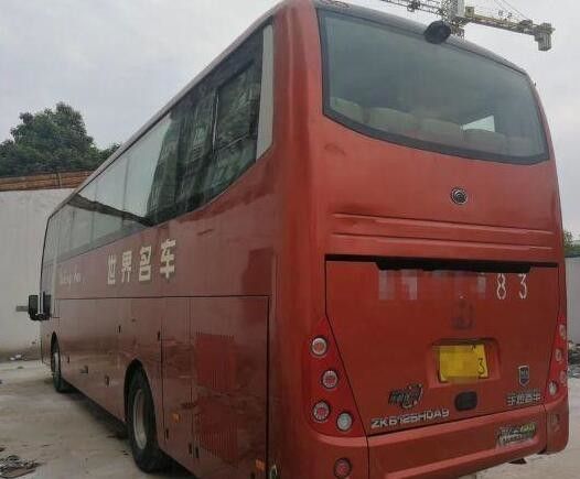 2013 ans ont employé des sièges de l'autobus 57 de modèle des autobus Zk6125 de Yutong avec l'airbag/toilette sûrs