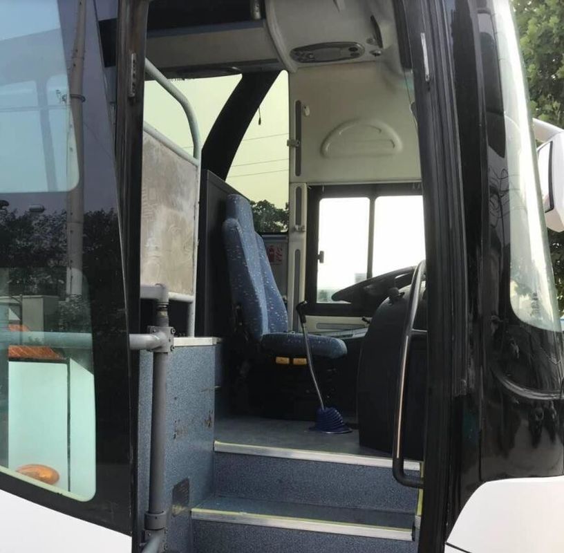 LHD/RHD a employé la puissance de moteur de l'autobus 100km/H Max Speed 162kw de Yutong 45 Seater
