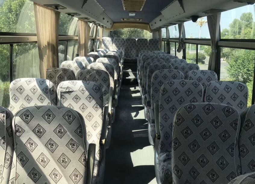 Les sièges de l'autobus de touristes 47 d'occasion de 2010 ans ont utilisé l'autobus de car de modèle de Yutong Zk6100