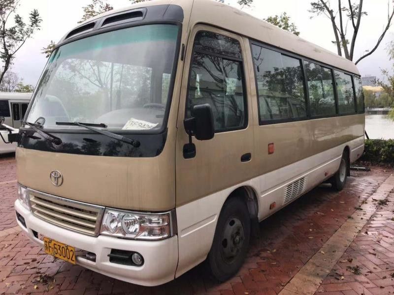 Le caboteur de Toyota de 2010 ans a employé la taille d'autobus du moteur diesel 2585mm des sièges 15B de l'autobus 23