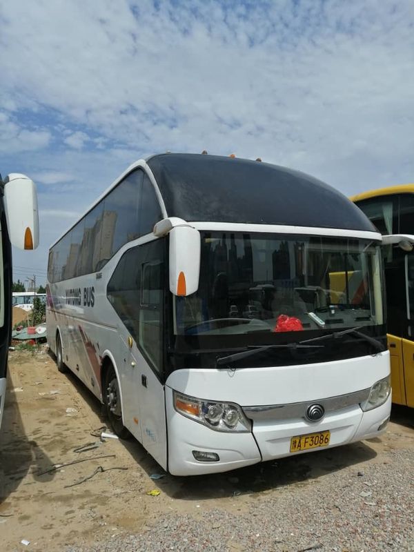 53 sièges ont utilisé l'autobus modèle d'entraîneur de Zk 6117 d'autobus de Yutong 2009 puissance de l'an 132kw