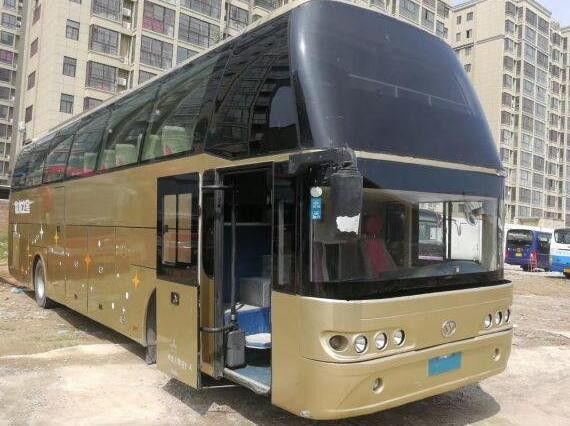 6120 Deisel modèle 61 sièges ont utilisé l'autobus de passager marque de Youngman de 2011 ans