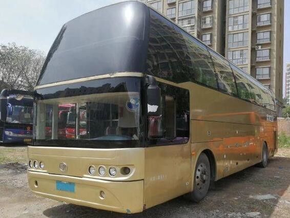 6120 Deisel modèle 61 sièges ont utilisé l'autobus de passager marque de Youngman de 2011 ans