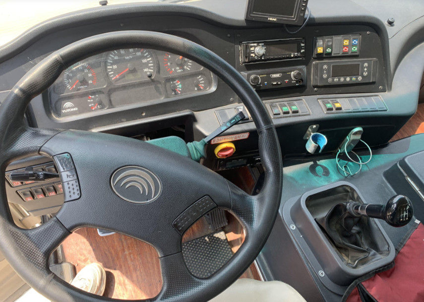 Les sièges de 2015 ans 22 ont utilisé l'autobus modèle de Yutong du moteur 6729 d'avant de Cummins d'autobus de Yutong