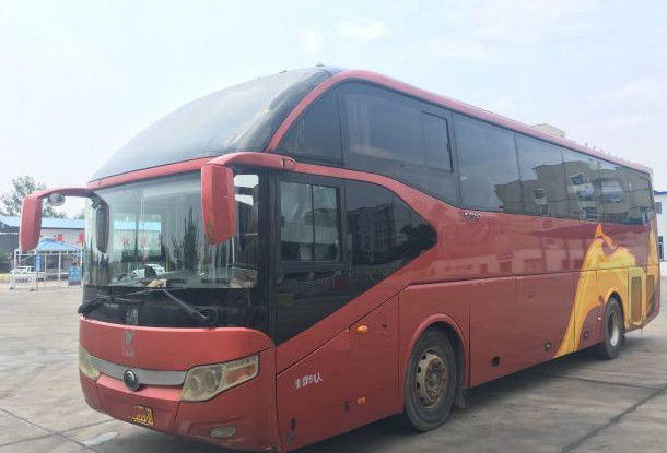L'autobus de touristes utilisé d'occasion de Yutong 2011 ans 51 pose la vitesse 6117 100km/H maximum modèle