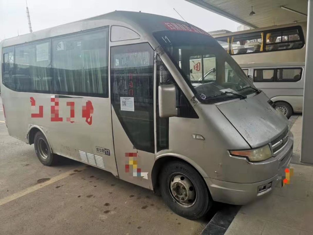 2013 ans ont employé le déplacement diesel du mini autobus LHD 2798ml de sièges de la TA 17 d'autobus de caboteur