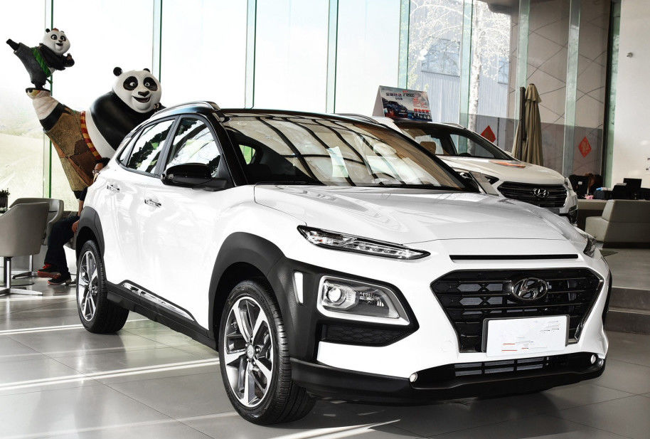 Hyundai a employé largeur d'autobus de la voiture 1800mm de SUV de mini de l'autobus 1.6T 177hp F7 sièges de la boîte de vitesse 5 la mini
