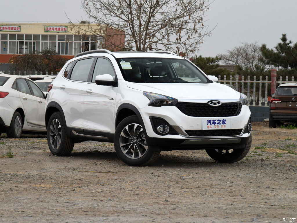 2018 ans TIGGO 7 à LHD du blanc 5 - 7 mini de voitures d'occasion de sièges d'essence mode d'entraînement du carburant