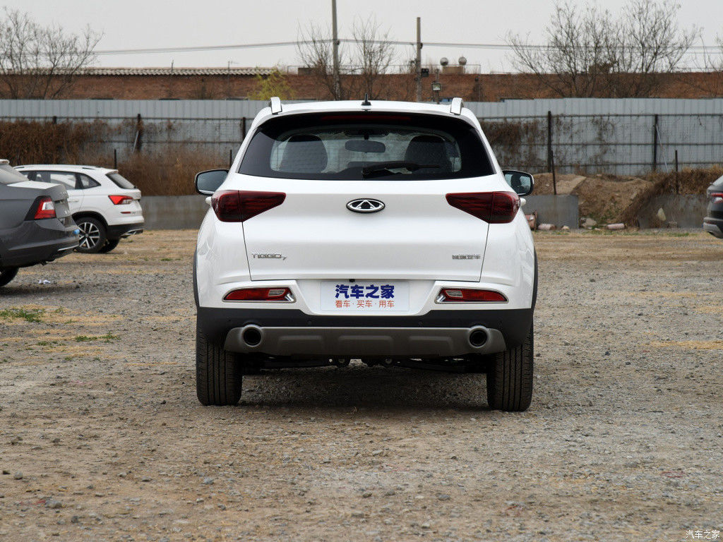 2018 ans TIGGO 7 à LHD du blanc 5 - 7 mini de voitures d'occasion de sièges d'essence mode d'entraînement du carburant
