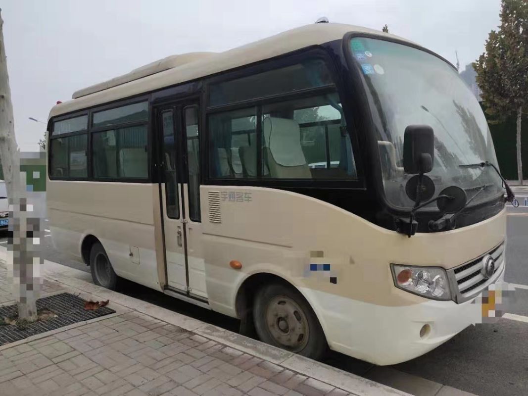 2011 ans ont employé le modèle ZK6608 d'entraînement de main gauche de sièges du modèle ZK6608 19 d'autobus de Yutong aucun axe des accidents 2
