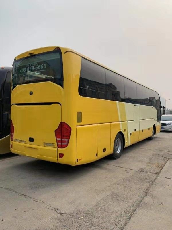 Les sièges Yutong utilisé par luxe de 2014 ans 53 transporte ZK6122 le bus touristique d'occasion du modèle