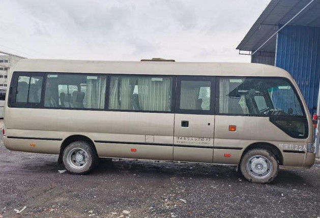 L'autobus commercial utilisé avec l'autobus de luxe 22 de caboteur pose l'empattement de la taille 4085mm de 2640mm