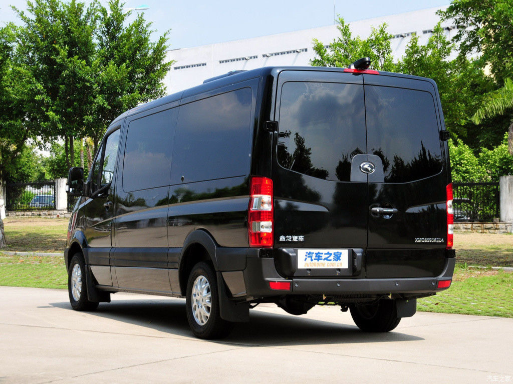 6 ans diesel manuel de vitesse 105kw les 2019 ont utilisé le haut toit de Mini Coach 10-15 Seater