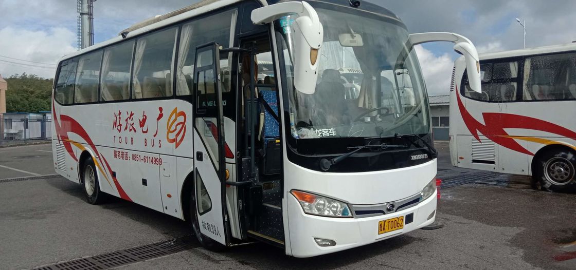 2015 ans 168kw diesel Kinglong XMQ6898 ont utilisé l'entraîneur Bus 39/45 siège de luxe de sièges
