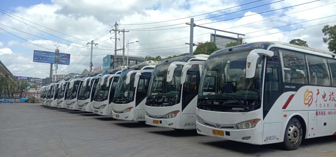 2015 ans 168kw diesel Kinglong XMQ6898 ont utilisé l'entraîneur Bus 39/45 siège de luxe de sièges